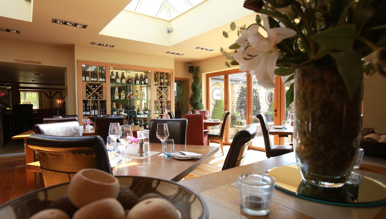 The Black Horse At Ireland Shefford Bagian luar foto